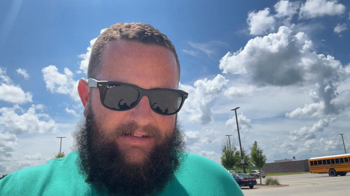 1zLwuZLt4m4xGLs .jpg