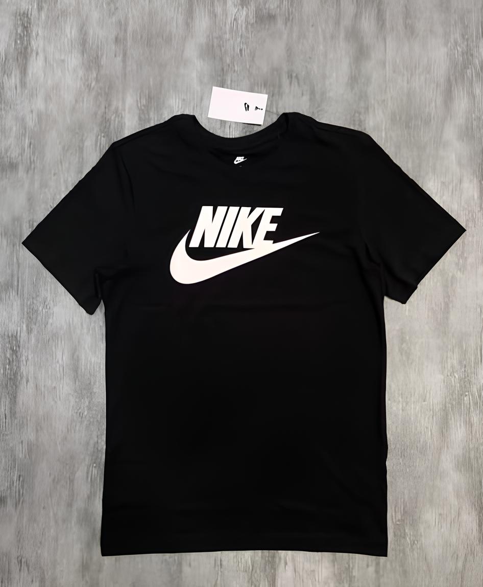 Camiseta Nike Sportwear Icon Futura Masculina – Preto+Branco