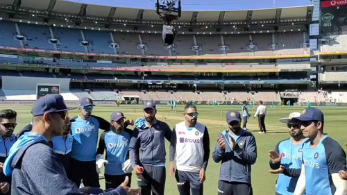 xokorjIO5x yHmd5.jpg