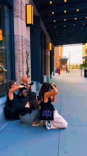 M hg33RBu2VrRkdh.jpg