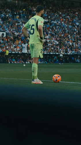 K4kTDqoXjhLk3Dz .jpg