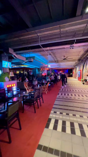 EMq gwUfYfJbRaFx.jpg