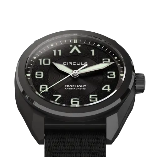 circula produktbild pro flight schwarz 02 1920x1920