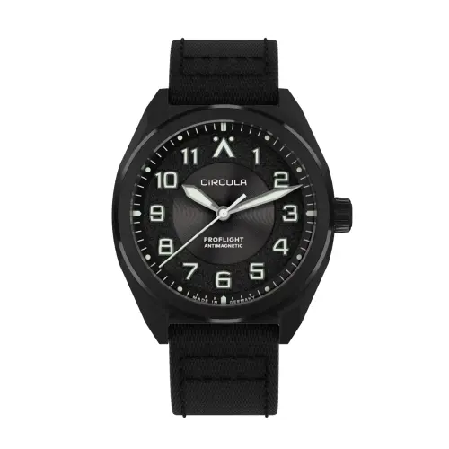 circula produktbild pro flight schwarz 01 1920x1920
