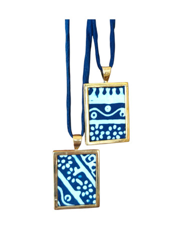 Kalung Biron Indigo.jpg