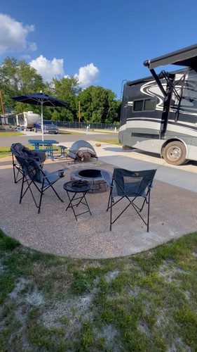 WOO3L5ip 7oB9PHR.jpg