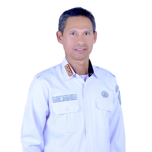 Biru Simpel Logo Kelas Sekolah (1).png