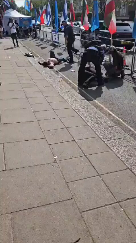 WvO A6T dTZATXAk.jpg