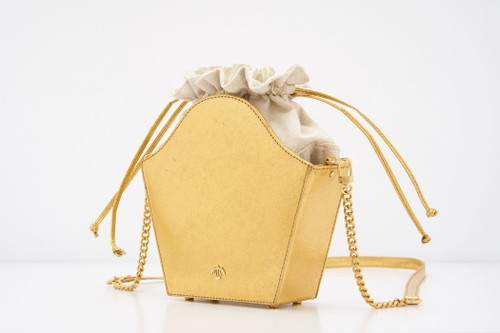 BAULA HAWKSBILL BAG PINATEX LF Shop.jpg