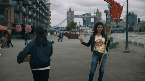 Killing.Eve.S04E06.Oh.Goodie.Im.the.Winner.1080p.AMZN.WEB DL.DDP5.1.H.264 NTb.mkv snapshot 14.40.000.jpg