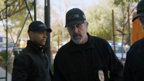 NCIS.S19E17.Starting.Over.720p.AMZN.WEB DL.DDP5.1.H.264 NTb.mkv snapshot 04.24.000.jpg