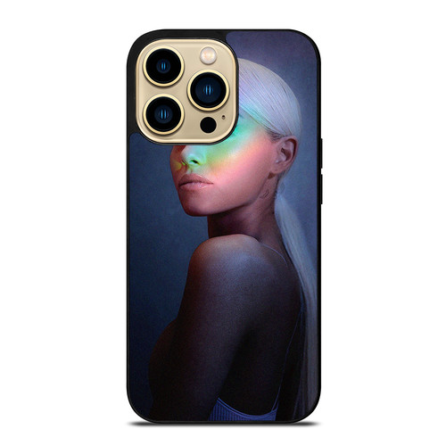 ARIANA GRANDE FACE SINGER.jpg