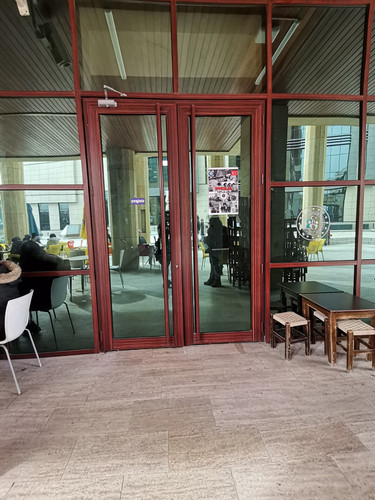 Hersek Binası Kafeniz Girişi.jpg