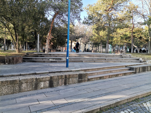 Mediko rampasız merdiven.jpg