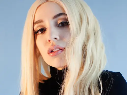 t ava max interview.4