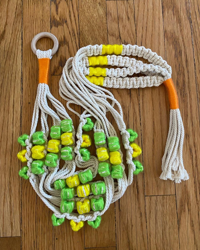 Berry Knotty yellow & green closeup.1