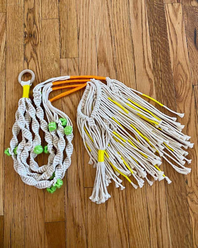 Berry Knotty fringe closeup.1