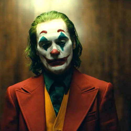 joaquin phoenix joker spotlight 1567253994 3btc 1024x1024.jpg