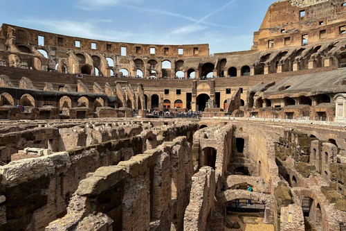 colosseum.jpg