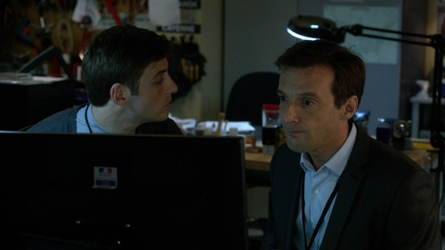 Le.Bureau.Des.Legendes.S01.EP01.VOF.1080i.Bluray.Remux.AVC ONLY.mkv 20230125 124831.546.1