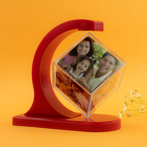 Cute Cube Frame for Valentine Day Gift.jpg