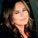 mariska hargitay olivia benson (1) (1).gif
