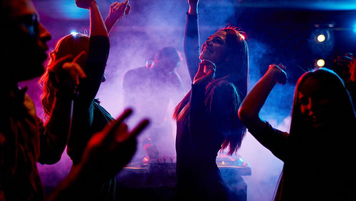 bar club dance dancing wallpaper preview 2.jpg
