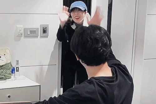 random2 (64).gif