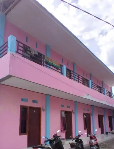 Kayra Kost.jpg