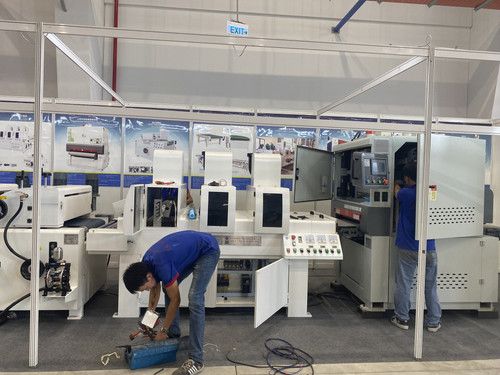 1806 CÔNG TY TNHH SẢN XUẤT THƯƠNG MẠI XUẤT NHẬP KHẨU TRƯỜNG PHÙNG (2).jpg