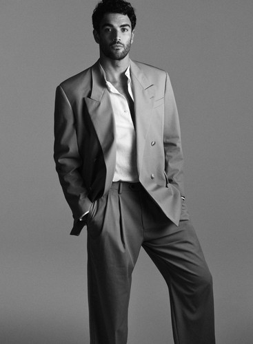 SR23 BOSS Global Campaign Matteo Berrettini 2.jpg