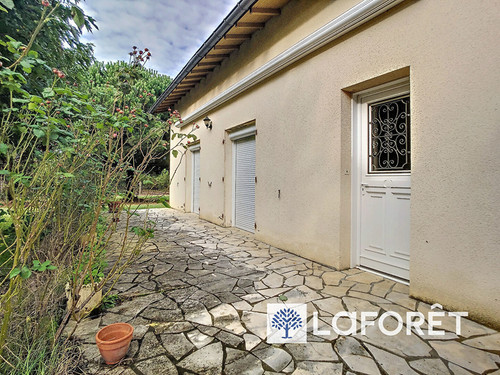 laforet immo facile 21450808 media.immo facile.com office9 laforet bruguieres catalog images pr p 2 .jpg