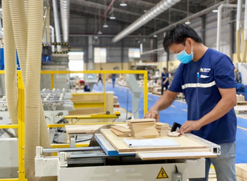 1818 CÔNG TY CỔ PHẦN ĐỒ GỖ CASADORA.png