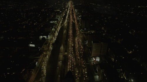 Narcos.S01E01.Descenso.2160p.NF.WEB DL.DDP.5.1.HDR10.H.265 CHDWEB.mkv.crdownload 20230130 160716.728.jpg