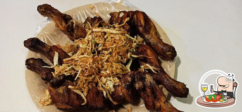 r2c6 Hotel Choice seafood.jpg