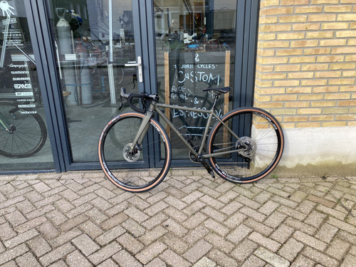 802B4F3E 6000 4EC9 9310 70250928E693.jpg