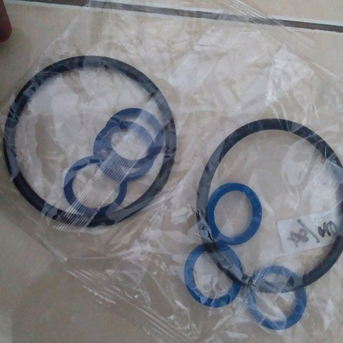 Seal Head FRP 2,5.jpg