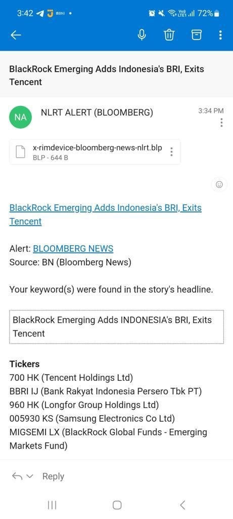 photo 6255750184977937490 y.jpg