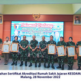 PENYERAHAN SERTIFIKAT 22x30