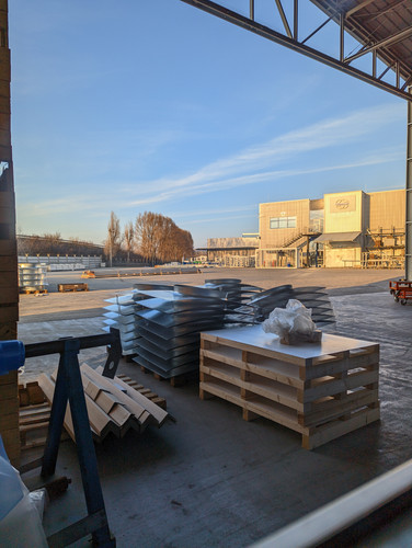 PXL 20230206 145747477.jpg