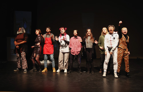 fünfzehnminuten23 Beam Scream Team copyright Ingo Solms 001.jpg