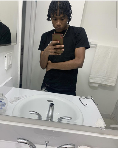 D0CB6F5F 543A 4D23 89D8 9FC0C429CC9A.jpg