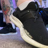 28125761 DC3B 49E6 9FF5 3AEEC42803E3