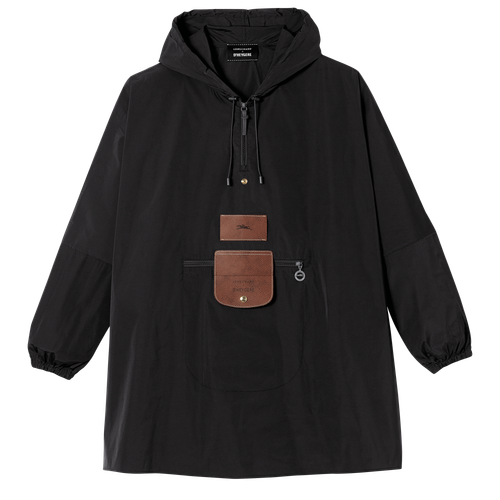Longchamp SS23 Stephanie d#8217;heygere 19.png