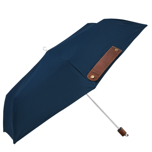 Longchamp SS23 Stephanie d#8217;heygere 9.png