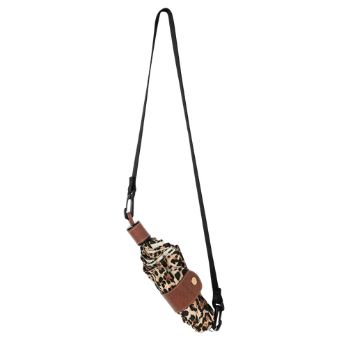 Longchamp SS23 Stephanie d#8217;heygere 16.png