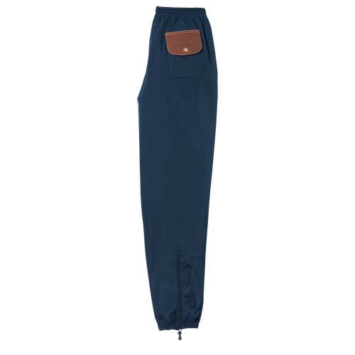 Longchamp SS23 Stephanie d#8217;heygere 23.png