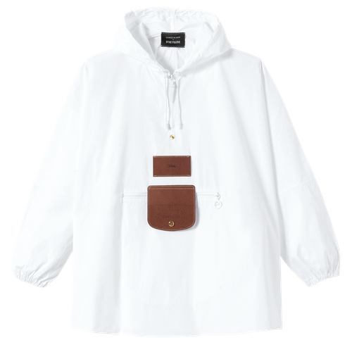 Longchamp SS23 Stephanie d#8217;heygere 20.png