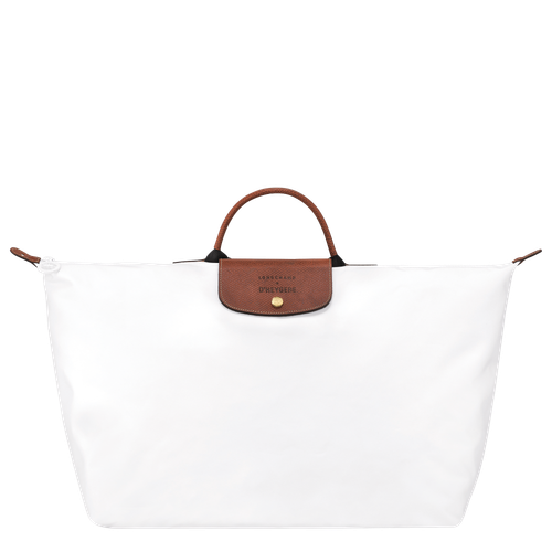Longchamp SS23 Stephanie d#8217;heygere 39.png