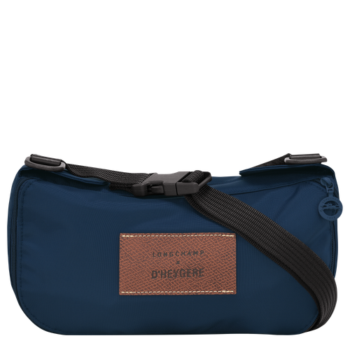 Longchamp SS23 Stephanie d#8217;heygere 42.png